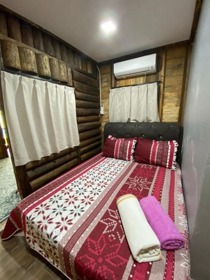 Homestay Dusun Ana Balun نهر سليم المظهر الخارجي الصورة